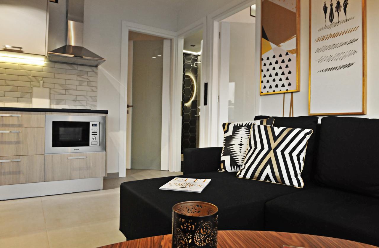 The Athenians Modern Apartments Exterior photo